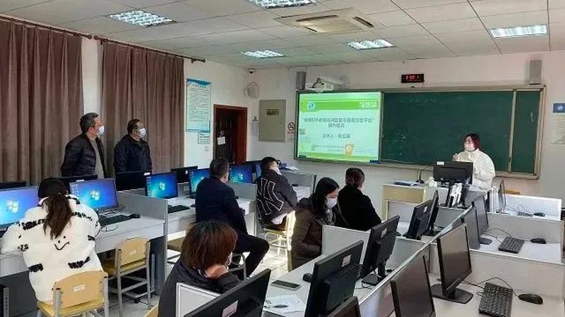 叉车安全操作规程与标准：保障作业安全的基石
